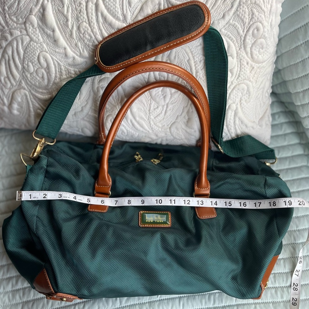 Nicole Miller Green and Brown Travel Bag